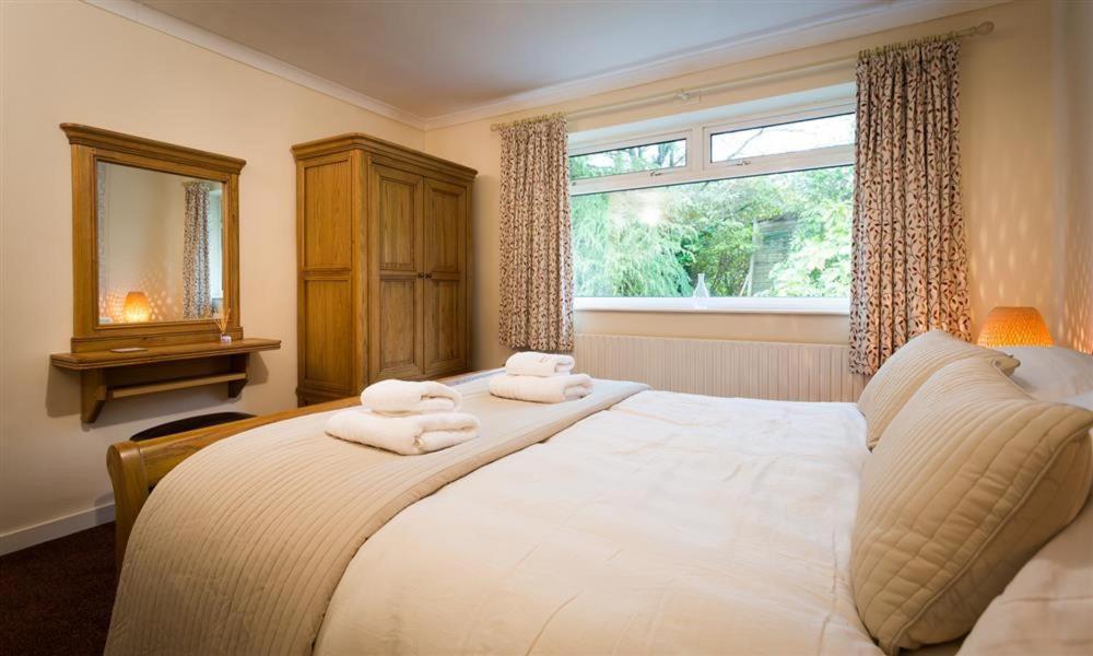 Nutwood Villa Lakeside Ngoại thất bức ảnh